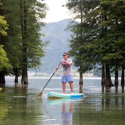 Verbeter je paddle boarding ervaring met onze custom EVA schuim en glasvezel board