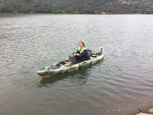 395*92*35cm Single Fishing Kayak Woowave Design Met Pedal Drive en Elektromotor