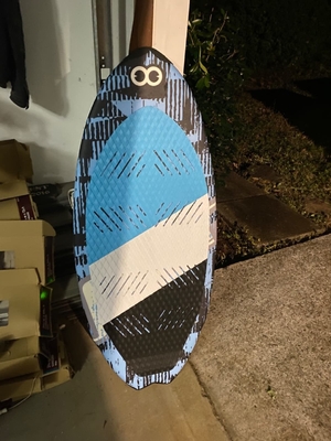 Professionele 49' Wakesurf Glasvezel Stand Up Paddle Board voor Surfliefhebbers